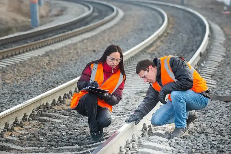 How to Become a Teenage Signal and Track Switch Repairer